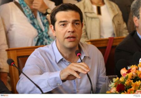 Τσίπρας: Ο Στουρνάρας παραδέχεται ότι υπάρχει νέο μνημόνιο