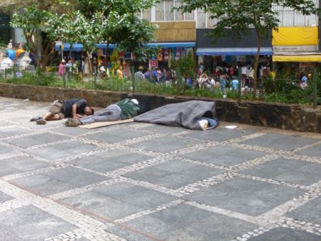 Βραζιλία: μία σελίδα στο Facebook για τους «αόρατους» άστεγους