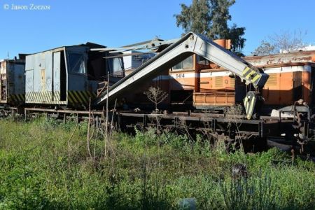 Για σκραπ ιστορικός γερανός του ΟΣΕ