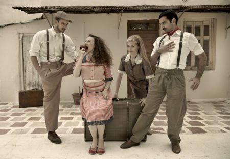 Ολη η Αθήνα μια σκηνή