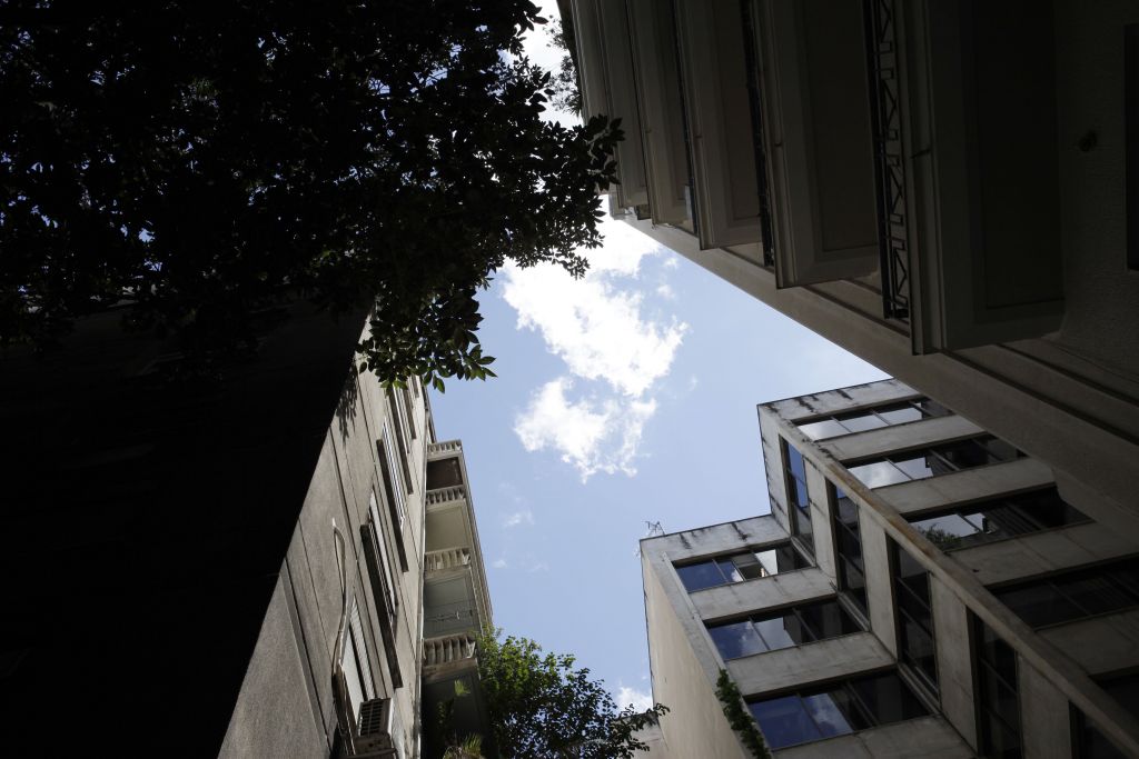 Πλειστηριασμοί 37 ακινήτων μεγαλο-οφειλετών του Δημοσίου