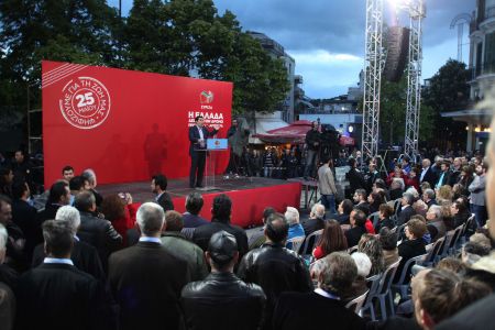 Αλ.Τσίπρας: Ο πρωθυπουργός κρύβεται γιατί φοβάται