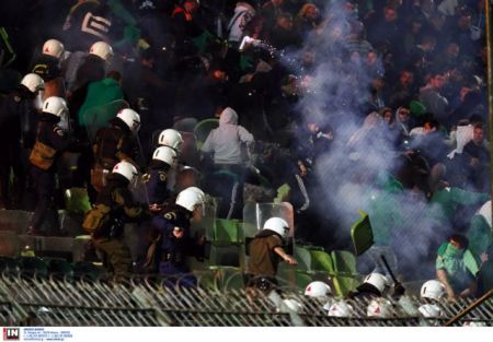 Ποινική δίωξη σε ΠΑΟ και ΠΑΟΚ για τα επεισόδια στη Λεωφόρο