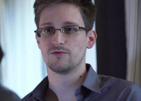 Σνόουντεν: «Τώρα όλοι είναι υπό παρακολούθηση»