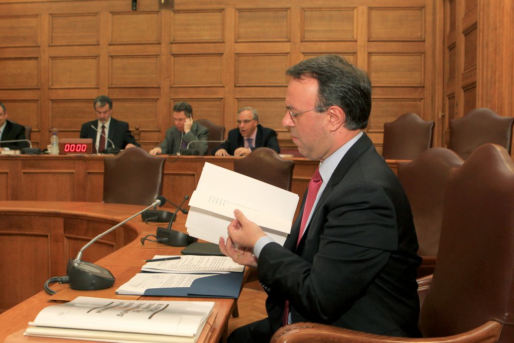 Βουλή: Αντιδράσεις στη διάταξη του νομοσχεδίου για τα ΜΜΕ