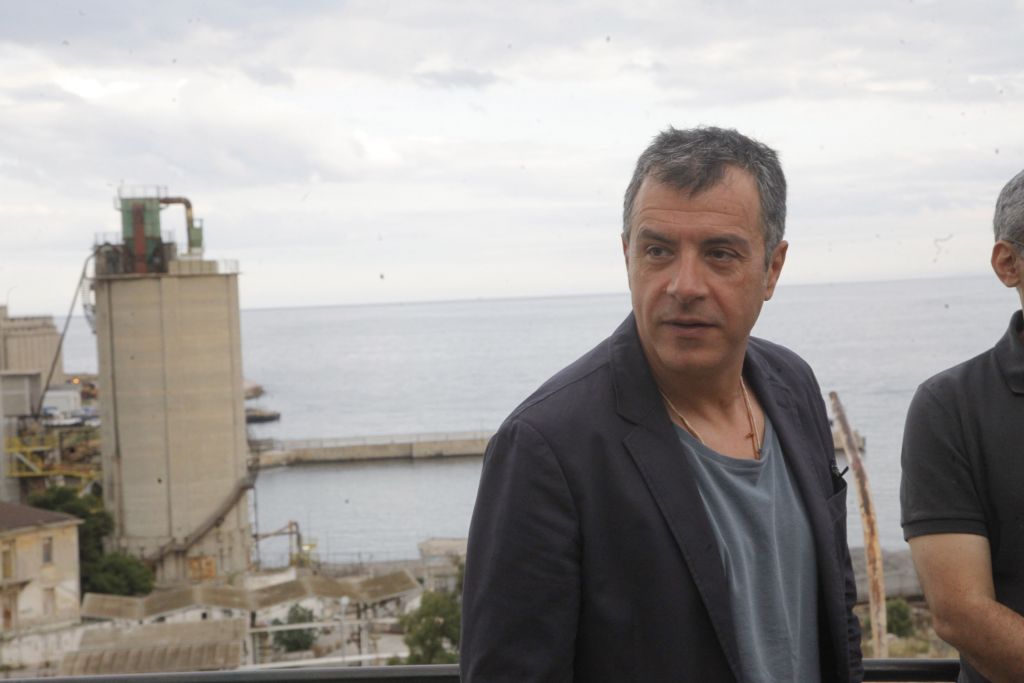 Σταύρος Θεοδωράκης: Δυσκολεύομαι να μη γελάσω με το δίλημμα Βενιζέλου