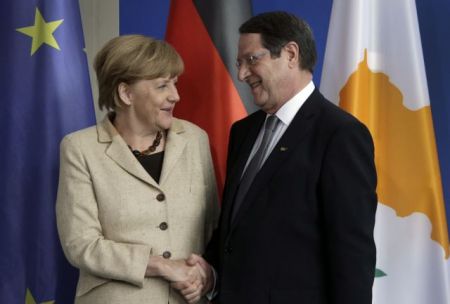 Τηλεφωνική επικοινωνία Αναστασιάδη-Μέρκελ για την Ελλάδα