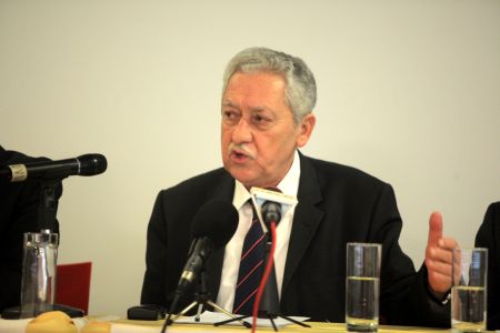 Κουβέλης: Δώστε μας δύναμη, για να δώσουμε λύσεις