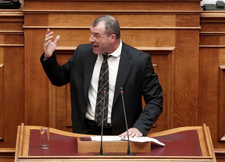 Ανεξαρτητοποιήθηκε ο βουλευτής της Χρυσής Αυγής, Νίκος Μίχος