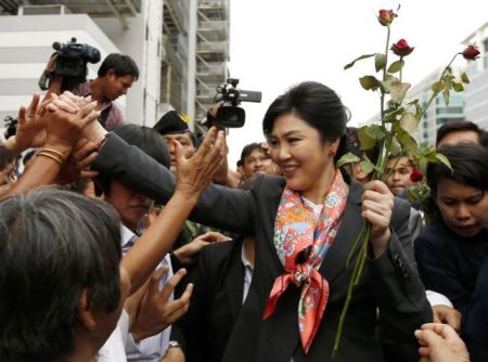 Ταϊλάνδη: Ενταλμα σύλληψης εις βάρος της πρώην πρωθυπουργού