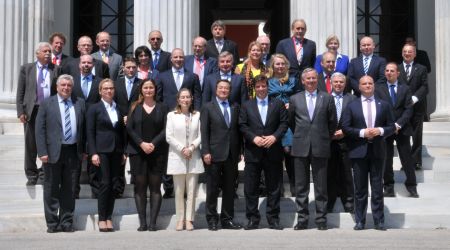 Συνεργασίες, μεταφορές και ασφάλεια στην άτυπη σύνοδο για τη ναυτιλία