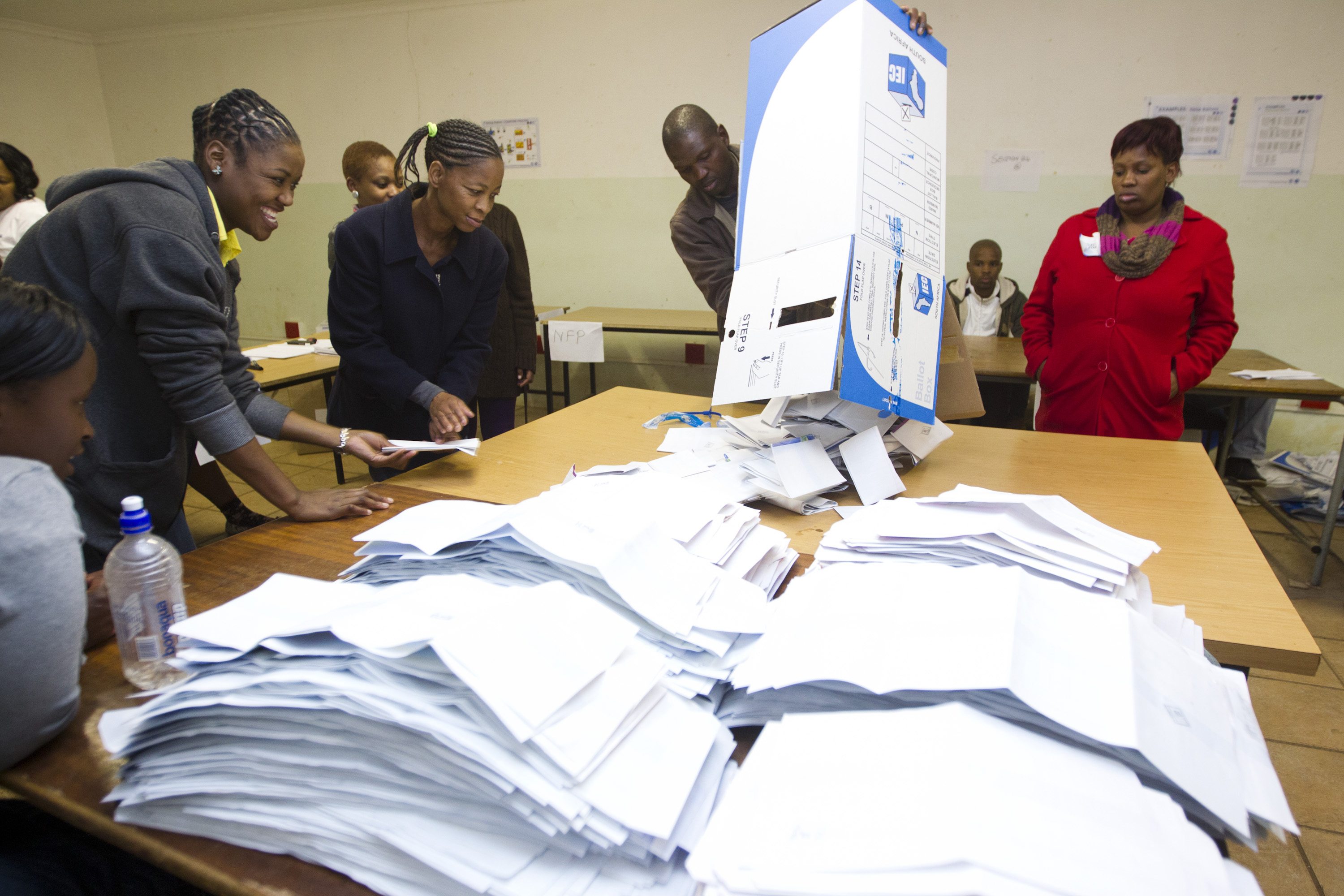 Ν.Αφρική: Προβάδισμα για το κόμμα ANC στις βουλευτικές εκλογές