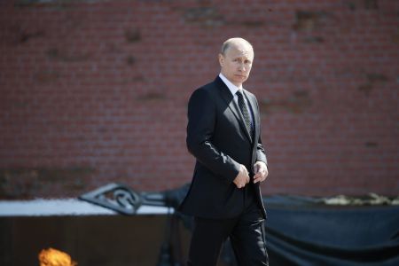 Ρωσία: Ο Πούτιν λογοκρίνει την τέχνη