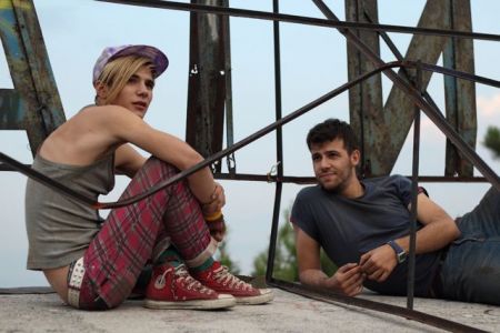 Ξένη στην Ελλάδα, «Χenia» στην Κρουαζέτ