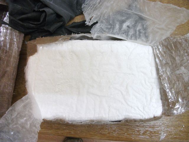 Police arrest three men over 230 kilos of cocaine recovered in Voula