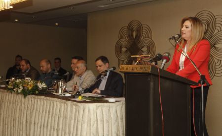 Φώφη Γεννηματά: «Να δώσουμε όλοι τη μάχη»