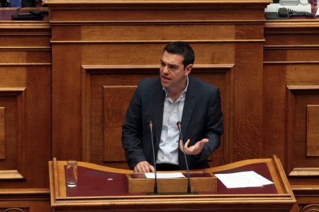Τσίπρας σε Σαμαρά: Εκπρόσωποι του παλιού και γερασμένου