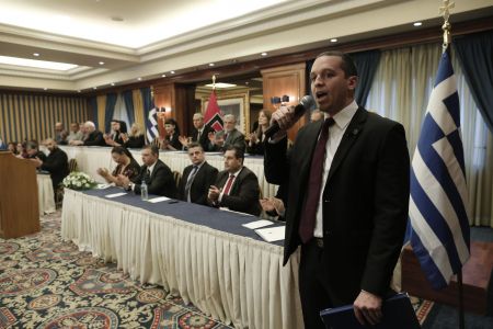 Επιτελείο Καμίνη: Καταγγελίες για τραμπουκισμούς χρυσαυγιτών