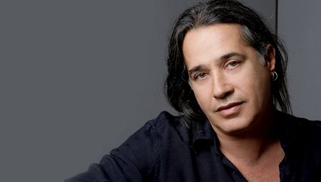 Ο Παντελής Θαλασσινός «Αυτοπροσώπως» στον Νίκο Θρασυβούλου