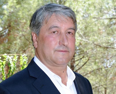 Το πρόσωπο της Σπάρτης: Αριστερός δήμαρχος σε γαλάζιο φόντο