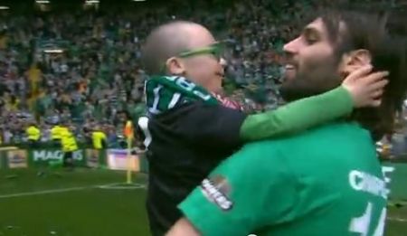 Σκοτία: Συγκίνησε ο Γ. Σαμαράς με τον μικρό Τζέι