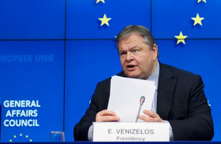 Βενιζέλος: Θα μιλήσουμε για τις Κάννες όταν το επιτρέψουν οι συνθήκες