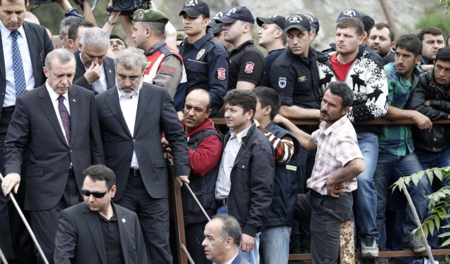 Ερντογάν: Θα ερευνηθούν τα πάντα για την τραγωδία στο ορυχείο