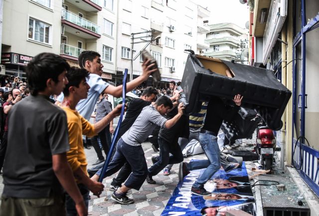 Κωνσταντινούπολη: Σοβαρά επεισόδια σε αντικυβερνητική διαδήλωση
