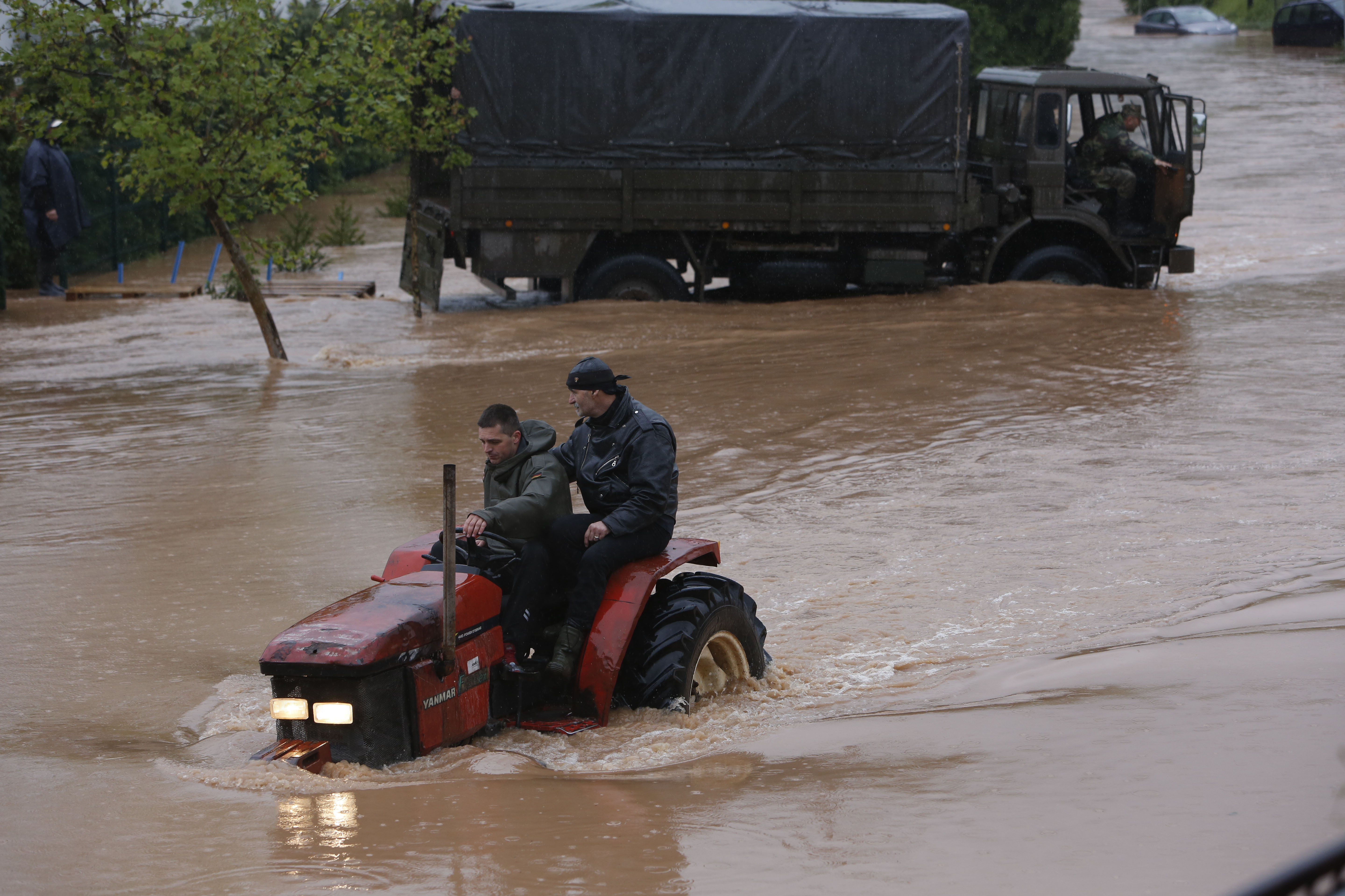 Πλημμύρες στα Βαλκάνια – Kατάσταση συναγερμού σε πολλές περιοχές