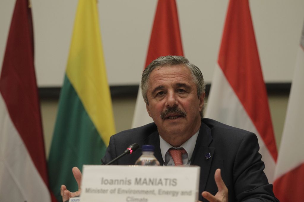 Συζήτηση για το Ρυθμιστικό Σχέδιο Αθήνας-Θεσσαλονίκης στη Βουλή