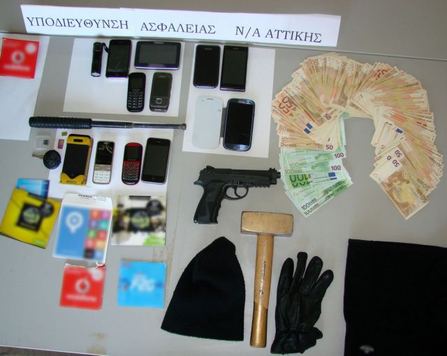 Επτά συλλήψεις ατόμων που εμπλέκονται σε ληστείες