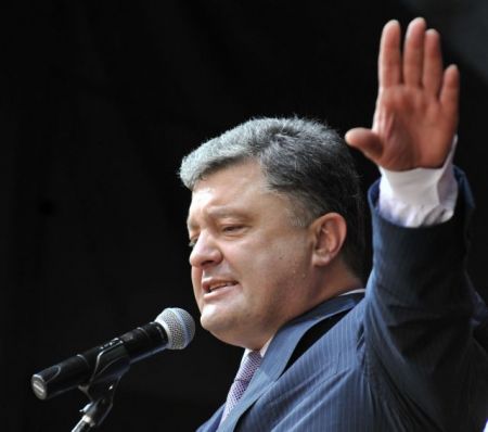 Τσίπρας – Ποροσένκο για την ειρήνη και τη σταθερότητα στην Ουκρανία