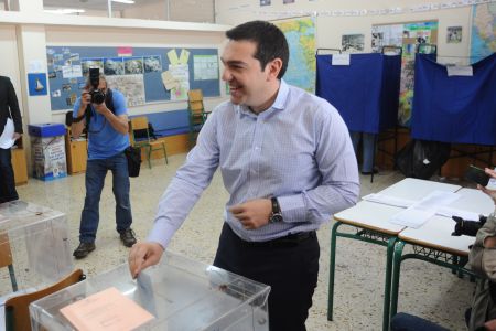 Τσίπρας: Αλλαγή ηγεσίας σε πόλεις και περιφέρειες