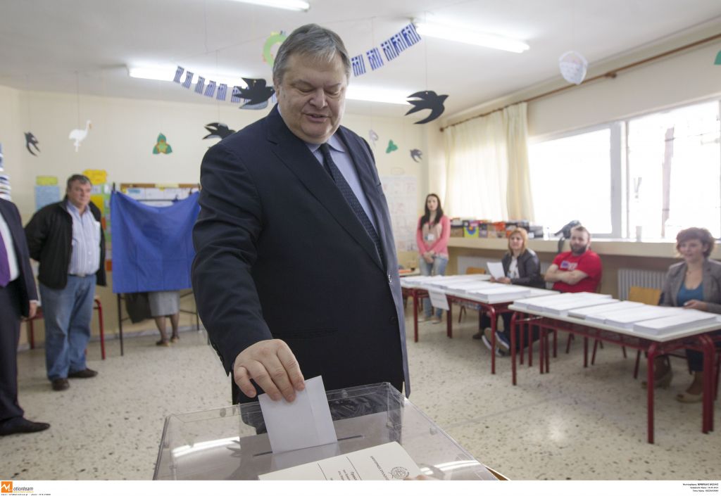 Βενιζέλος: Ο λαός εκλέγει τους καλύτερους δημάρχους