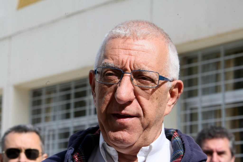 Κακλαμάνης κατά Φορτσάκη: Ο Τσίπρας δεν μπορεί να παρομοιάζεται με τον Παπαδόπουλο