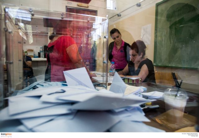 Τα ντέρμπι του πρώτου γύρου και οι λίγες ψήφοι που έκαναν τη διαφορά