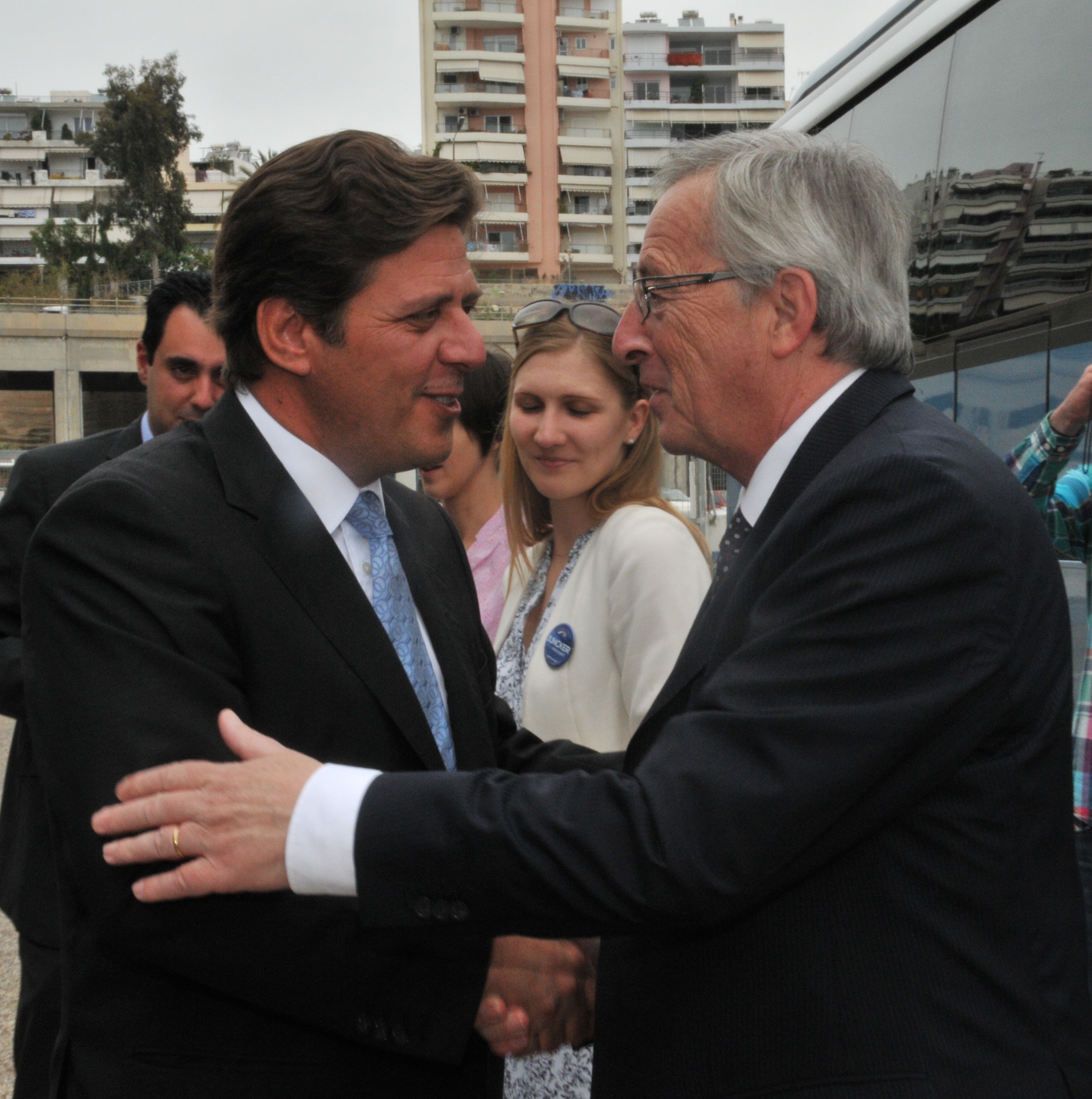 Επίσκεψη Γιούνκερ στο υπουργείο Ναυτιλίας τη Δευτέρα