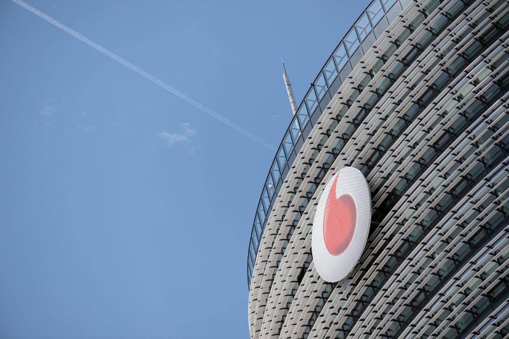 Στη Vodafone πέρασε η Hellas On Line