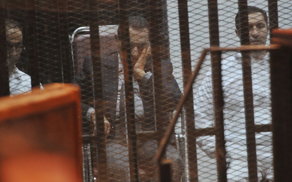 Σε τριετή φυλάκιση για διαφθορά καταδικάστηκε ο Χ. Μουμπάρακ