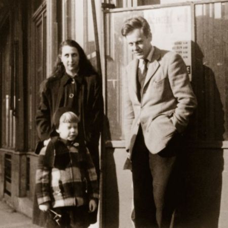 Και με τους φασίστες και με τους δημοκράτες