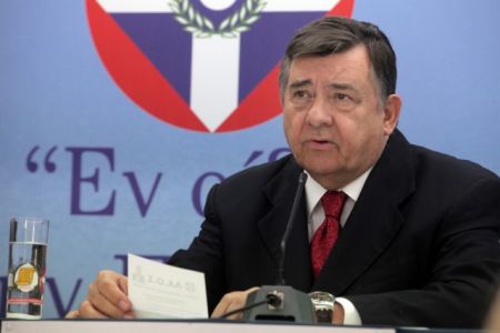 Αθώωση Καρατζαφέρη για συμμετοχή σε off shore εταιρίες