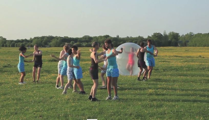 Χορέψτε το διδακτορικό σας