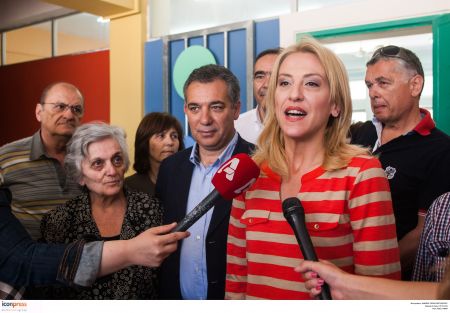 Ρένα Δούρου: Αύριο ξεκινά πόλεμος με τα συμφέροντα