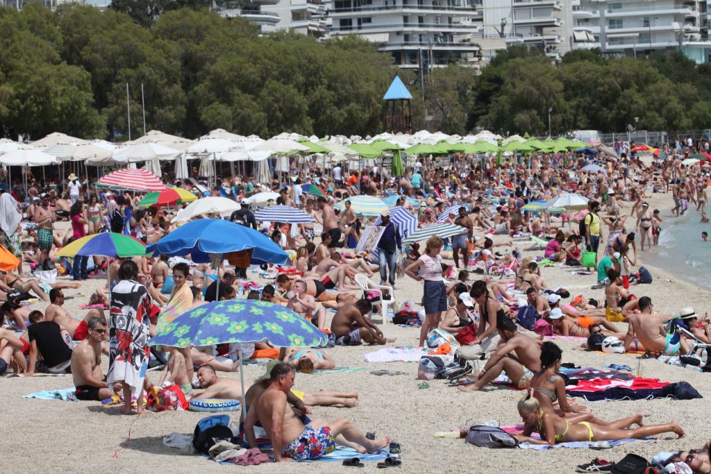 Μανιάτης: Οχι στο ισπανικό μοντέλο παράκτιας ανάπτυξης