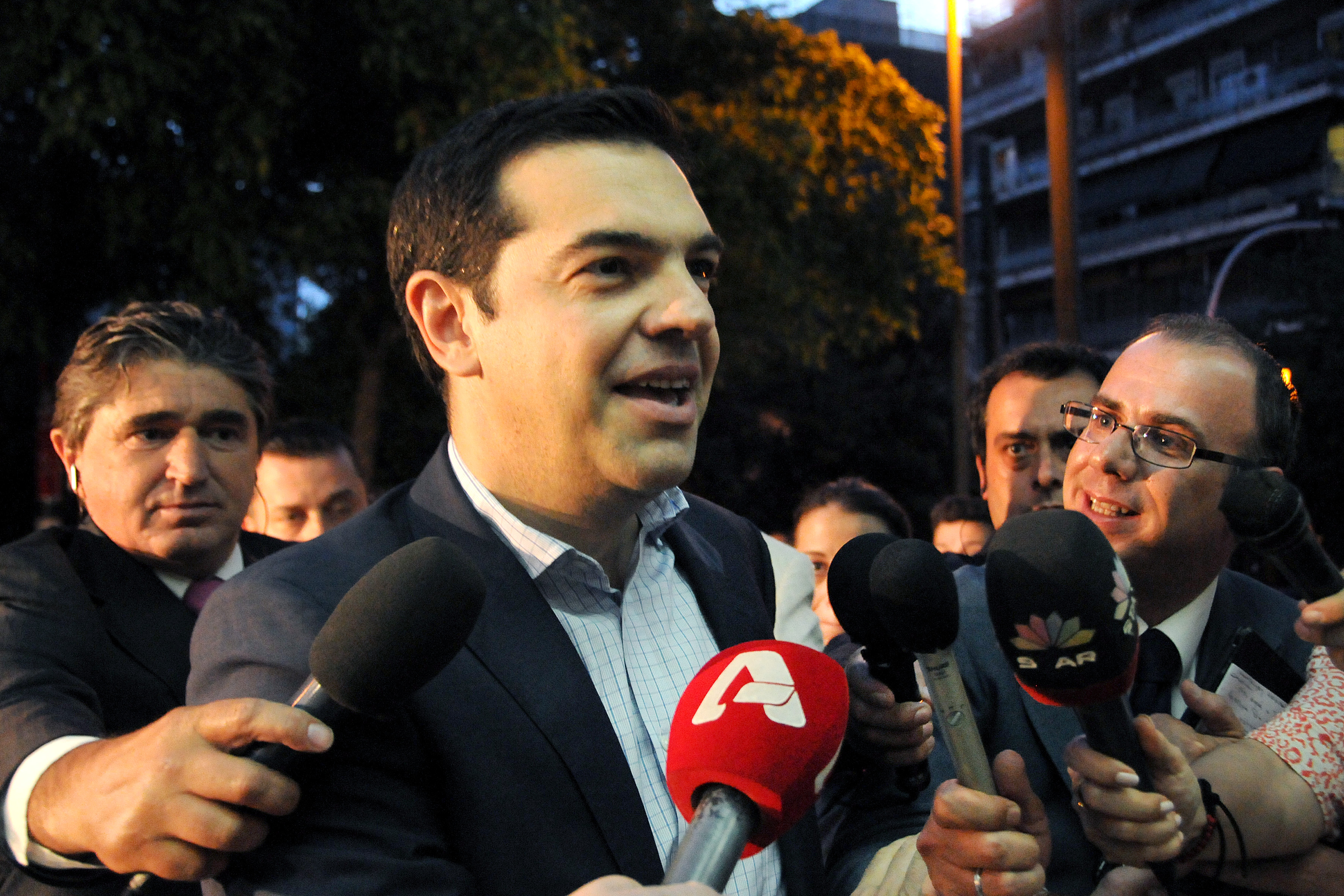 Αλ. Τσίπρας: Ζητάει εκλογές – «Προσφυγή στη λαϊκή ετυμηγορία το συντομότερο δυνατόν»