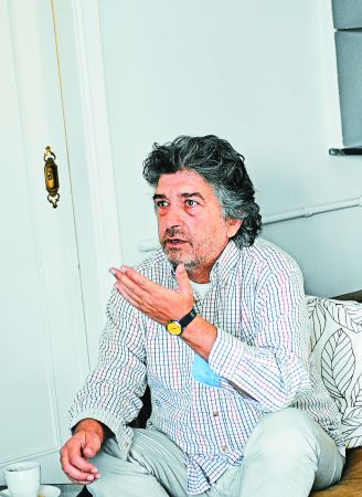 Κώστας Βαρώτσος: Ο στόχος είναι να βρεθεί ένας διάλογος με την Ιστορία