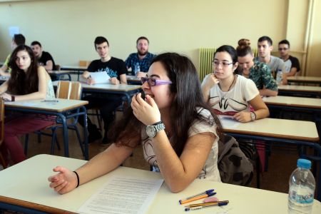 Στις Πανελλαδικές με τον… λογιστή σου