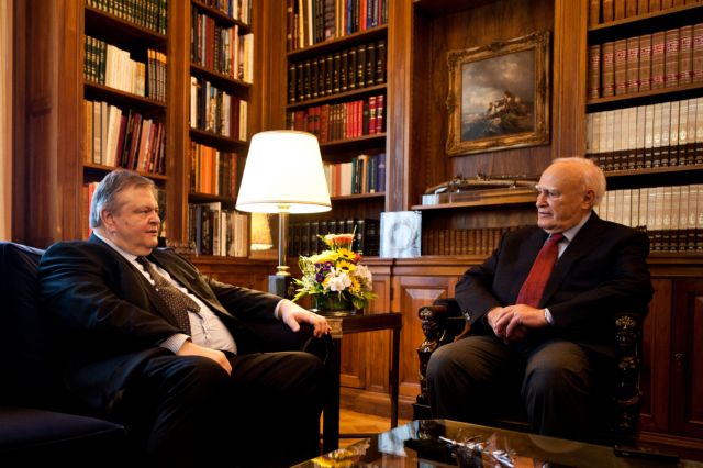 President Papoulias to receive Government VP Venizelos at noon