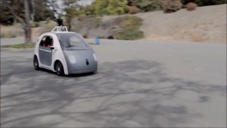 Google Car: Η επανάσταση δεν μπορεί να περιμένει