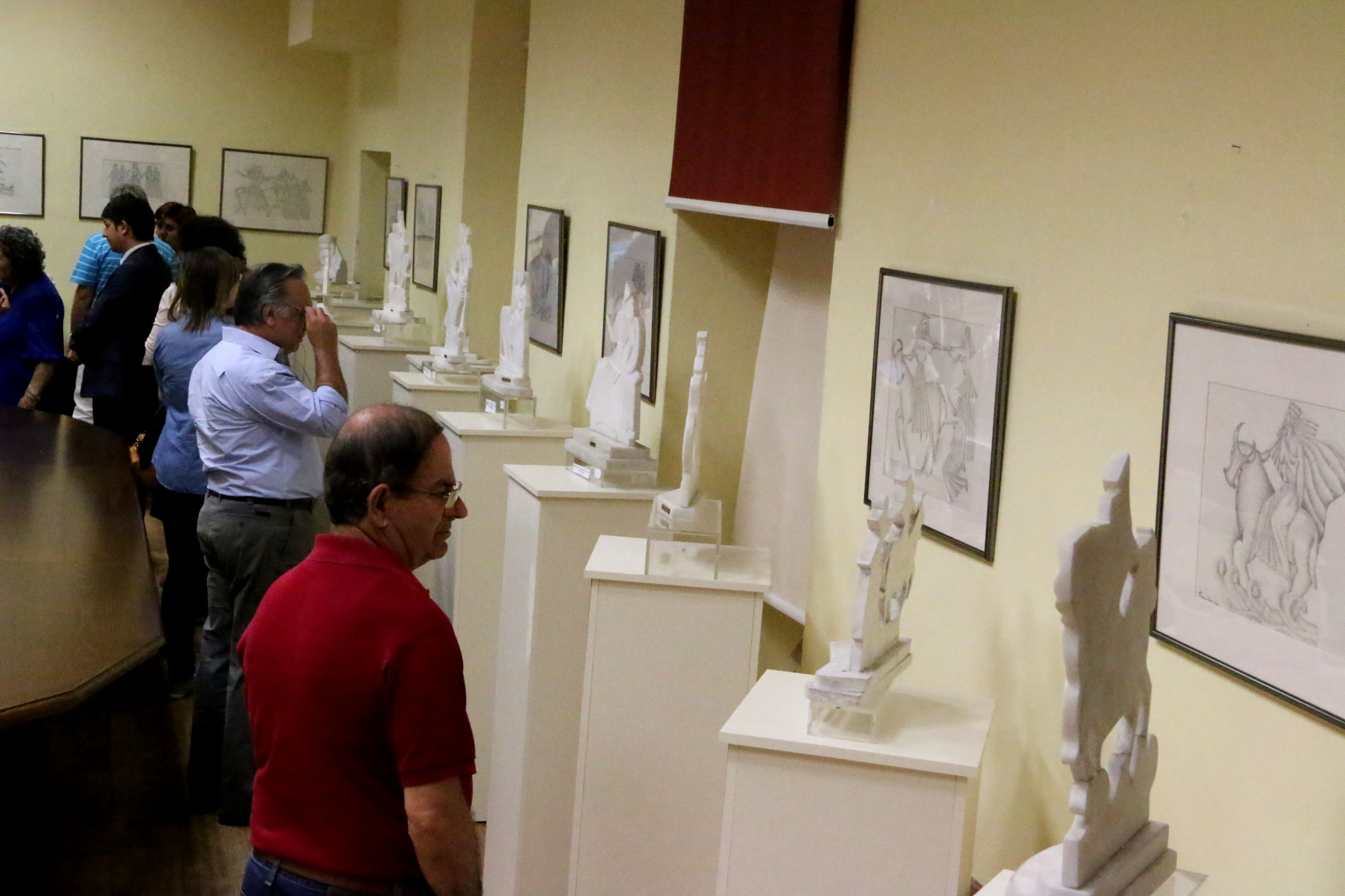 ΕΛΣΤΑΤ: Αυξήθηκαν επισκέπτες και έσοδα σε αρχαιολογικούς χώρους